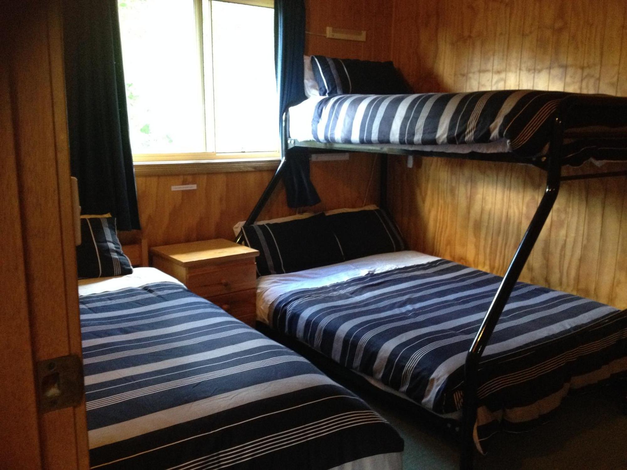 Canobolas Mountain Cabins Lidster Εξωτερικό φωτογραφία